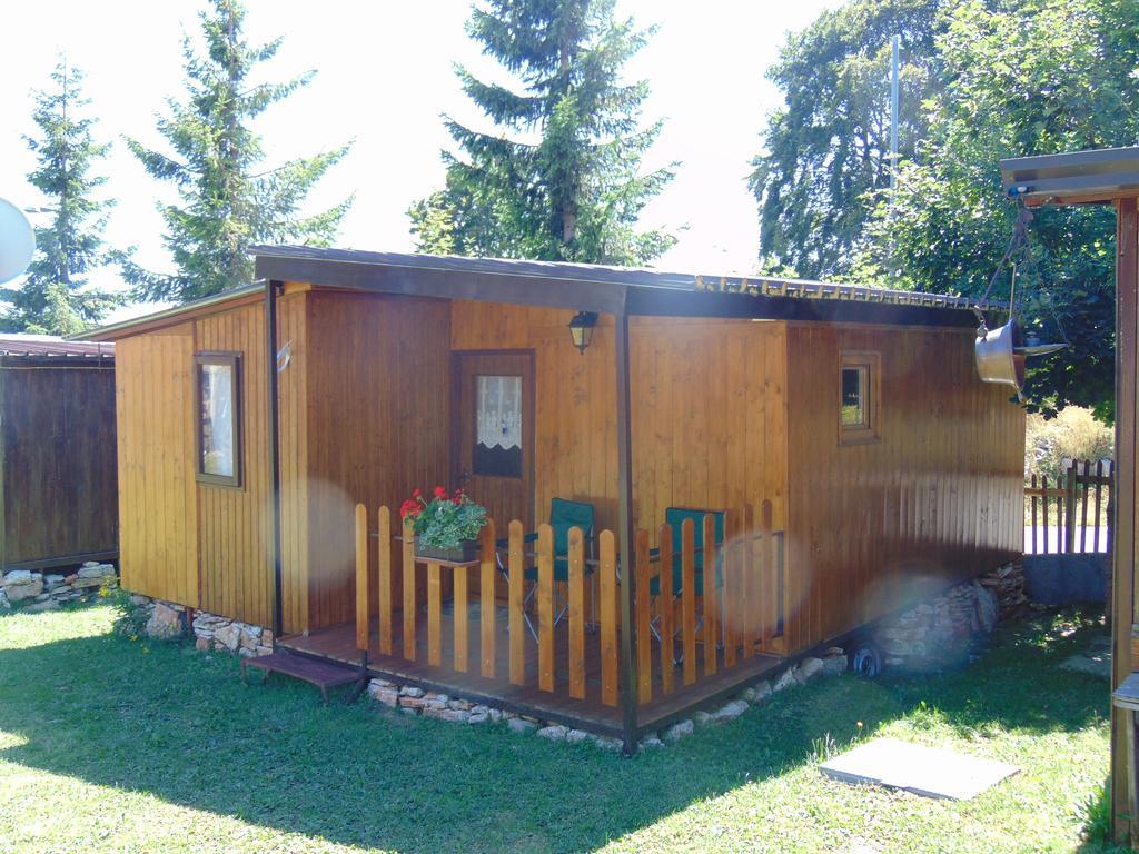 Hôtel Campeggio Branchetto à Bosco Chiesanuova Extérieur photo