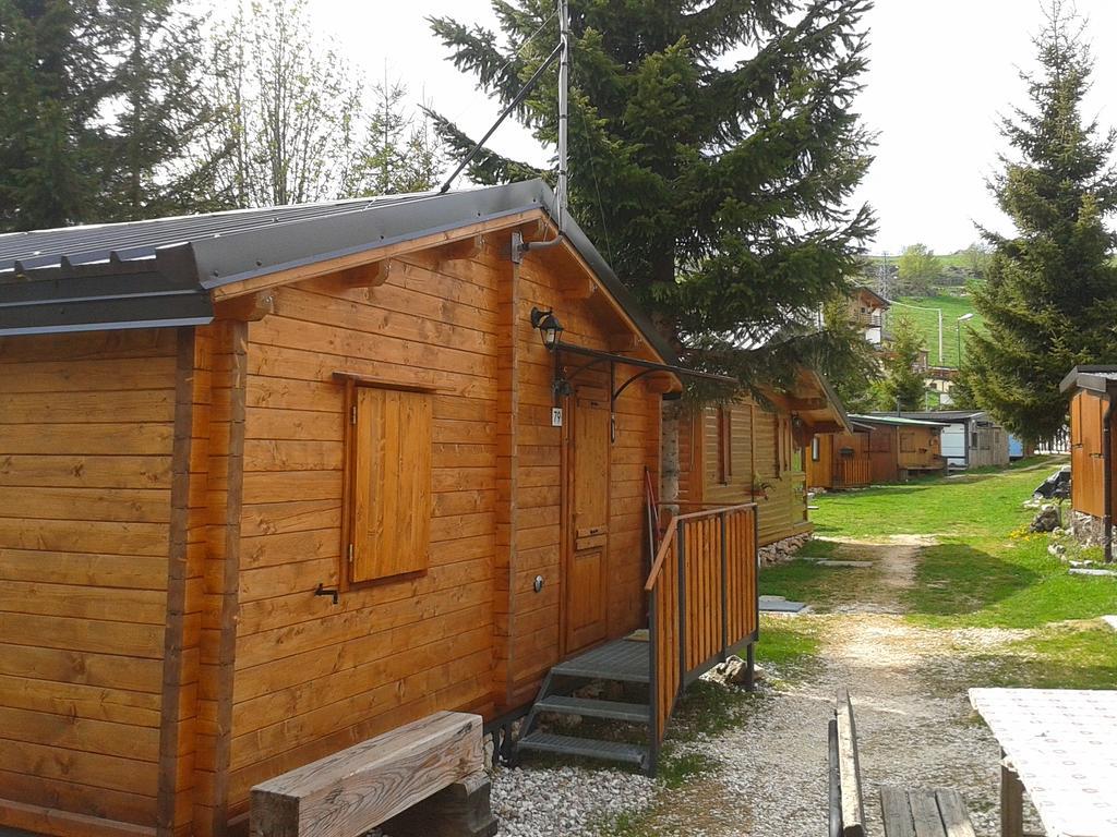 Hôtel Campeggio Branchetto à Bosco Chiesanuova Extérieur photo